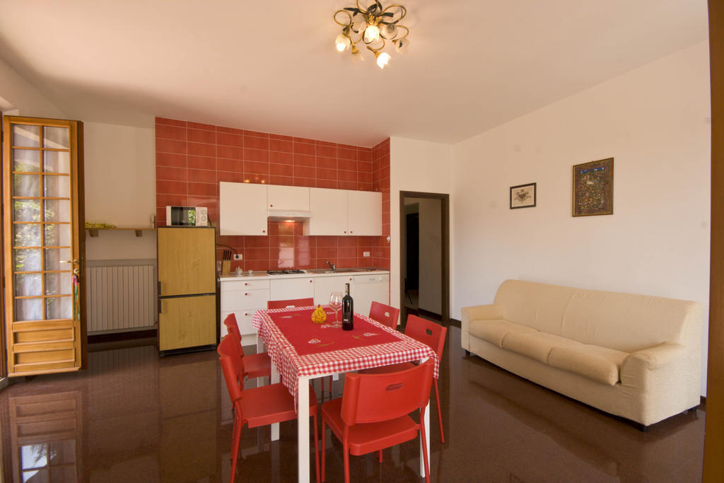 Amarenumana Aparthotel Szoba fotó